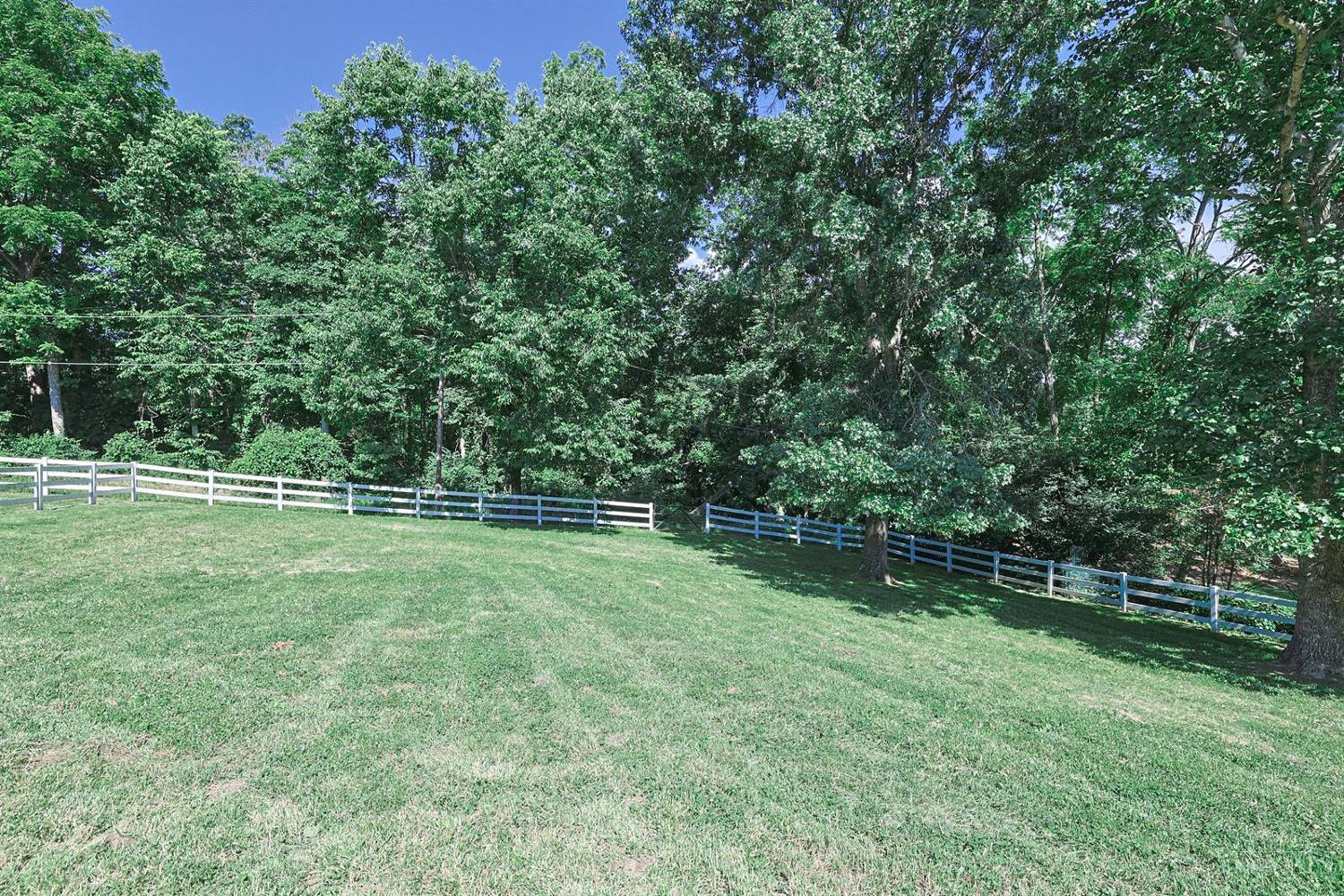 8205 Kroger Farm Road Cincinnati, OH 45243 - Photo 64 of 76