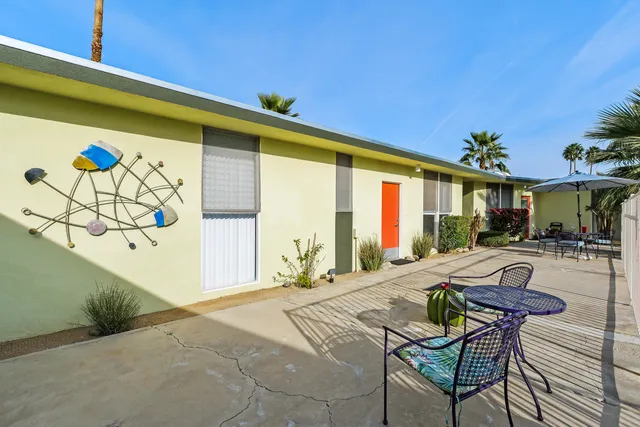 $1,800 | 1777 East Arenas Road, Unit 1, Palm Springs, CA 92262