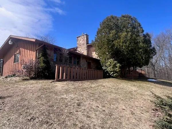 $875,000 | 8903 Maidens Road, Bear Lake, MI 49614