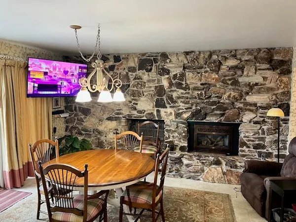 $875,000 | 8903 Maidens Road, Bear Lake, MI 49614