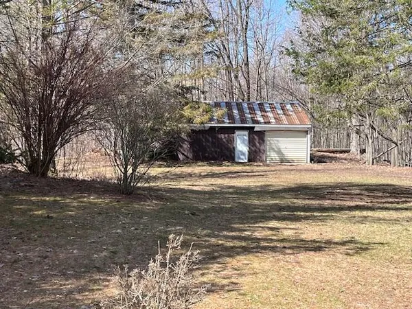 $875,000 | 8903 Maidens Road, Bear Lake, MI 49614