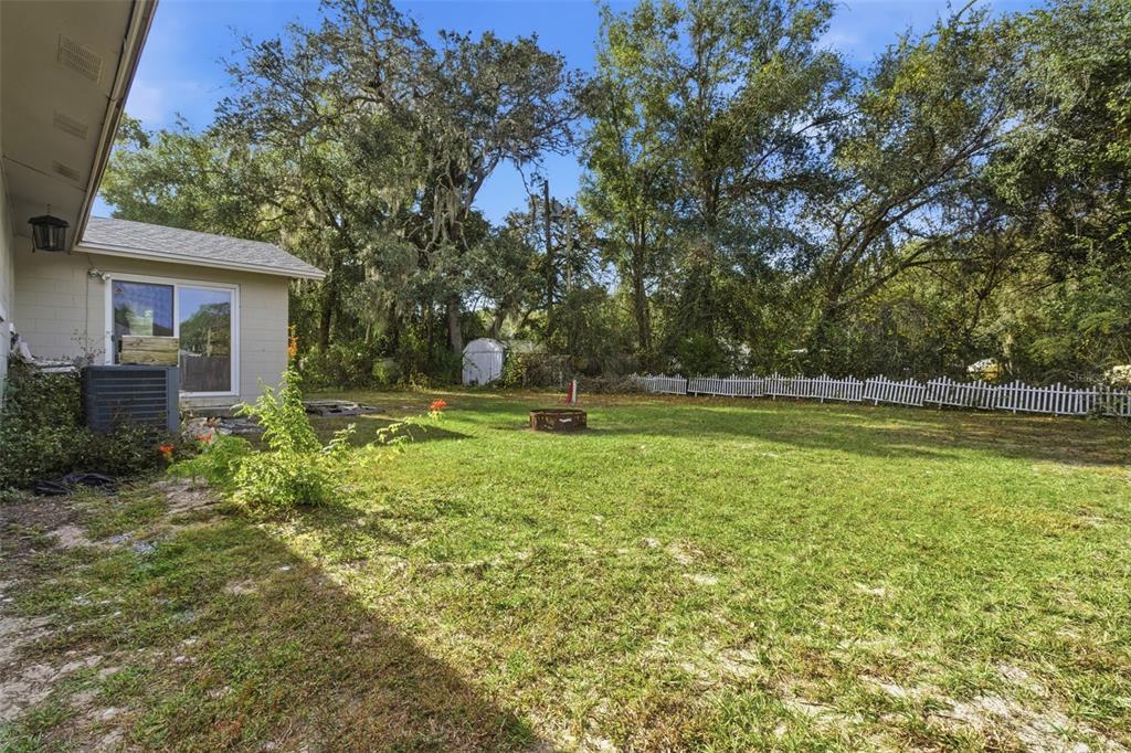 150 South Rooks Avenue Inverness, FL 34453 - Photo 22 of 30 a house view with a garden space