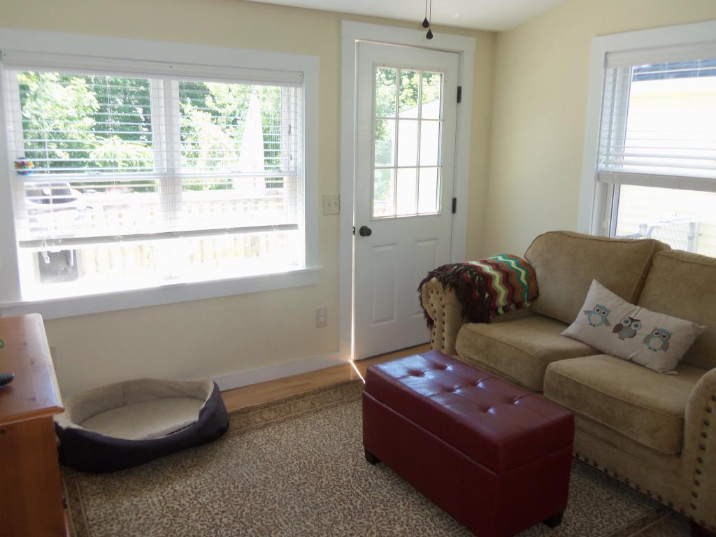 13 Mill Street Rochester, NH 03868 - Photo 3 of 9