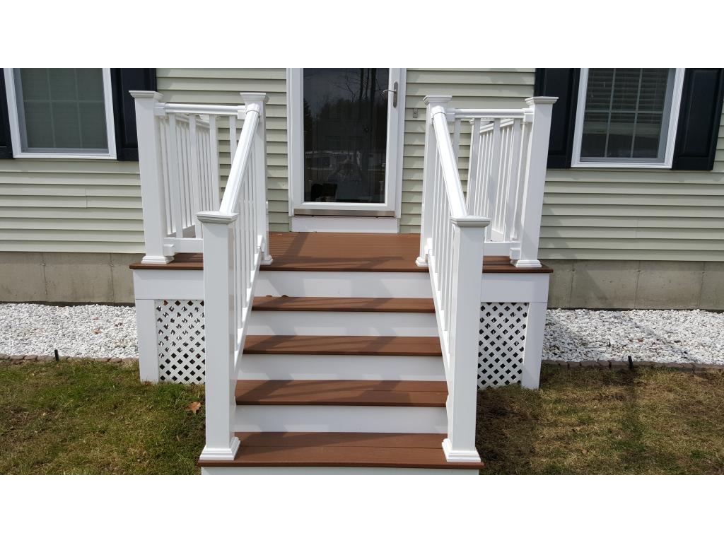 142 Franklin Street Rochester, NH 03867 - Photo 3 of 28