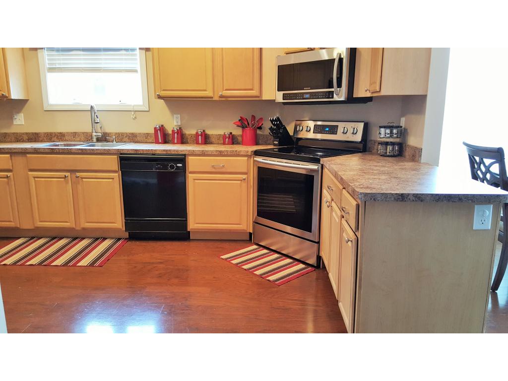142 Franklin Street Rochester, NH 03867 - Photo 6 of 28