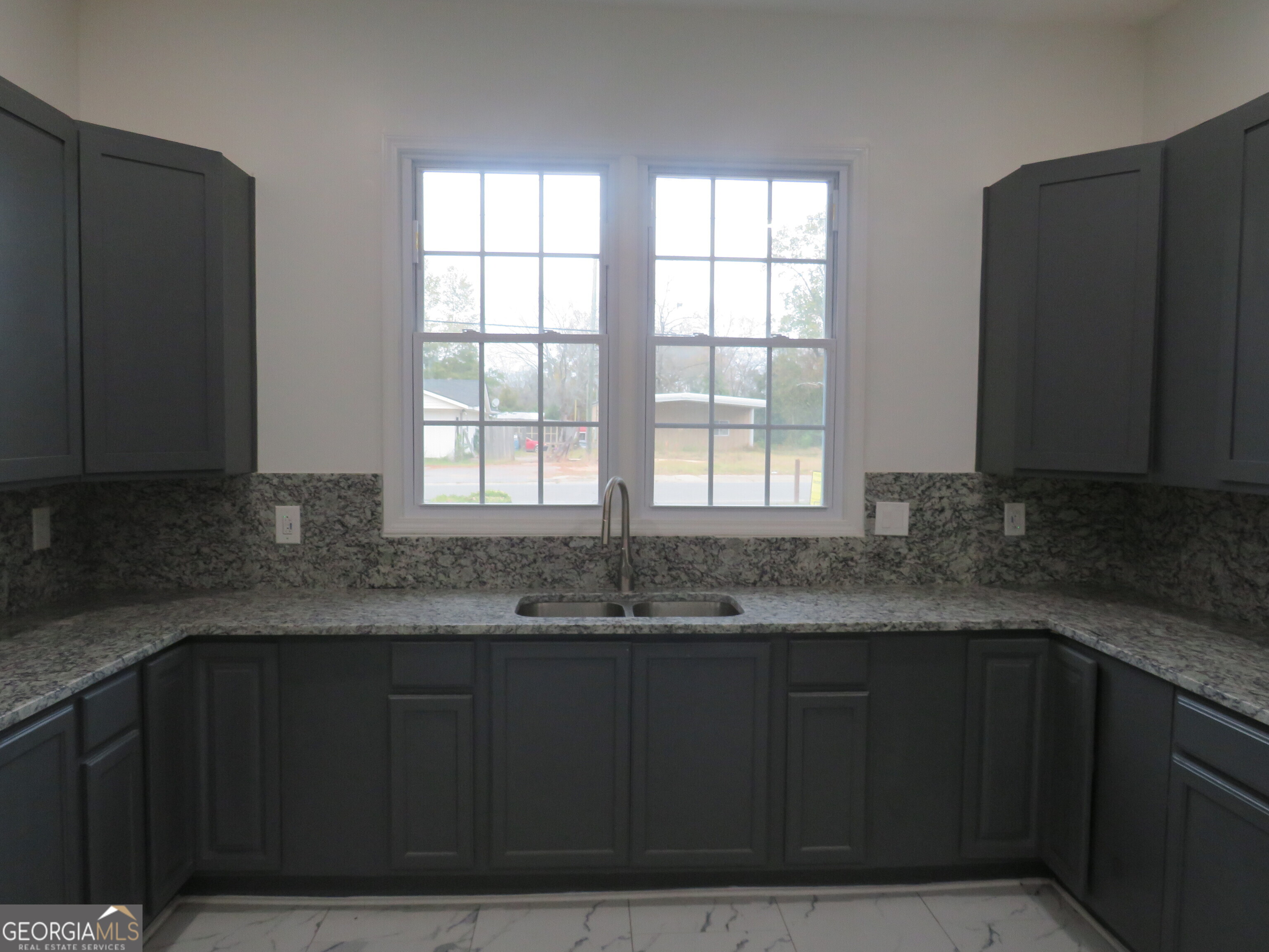 413 Floyd Street Sandersville, GA 31082 - Photo 13 of 36