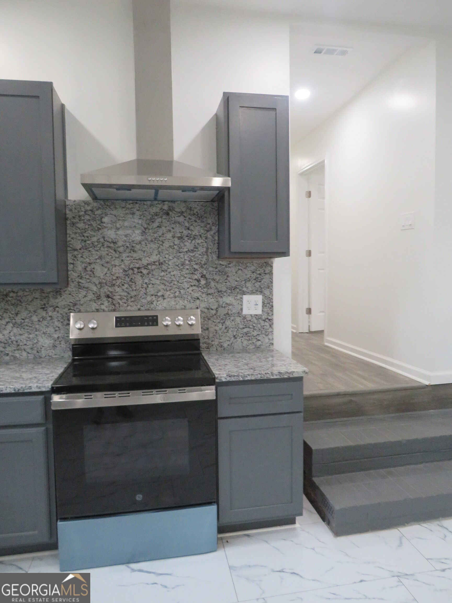 413 Floyd Street Sandersville, GA 31082 - Photo 17 of 40