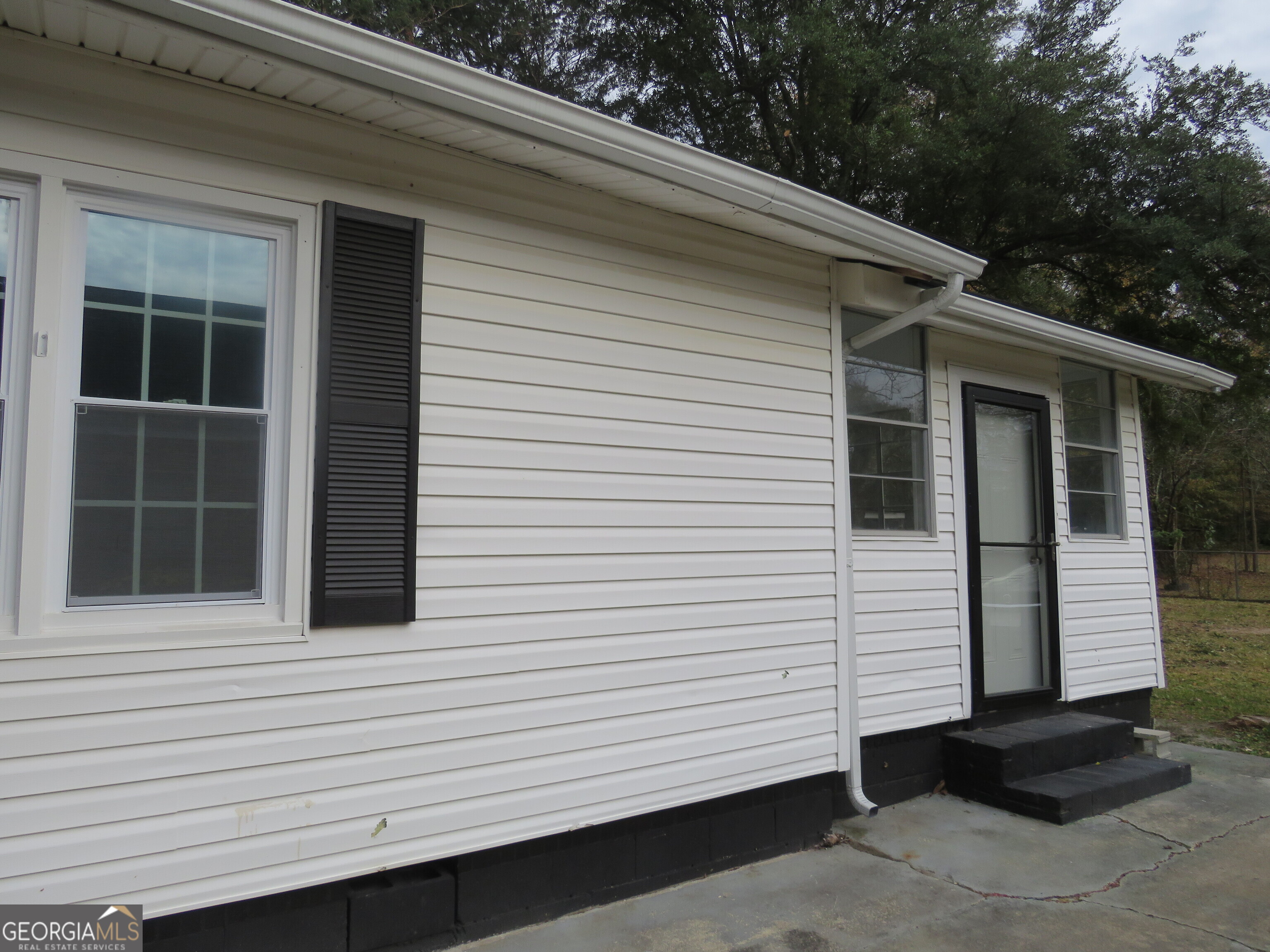 413 Floyd Street Sandersville, GA 31082 - Photo 5 of 36