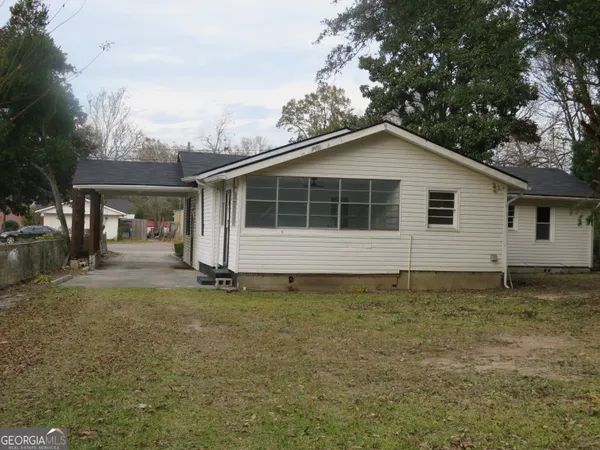 $195,000 | 413 Floyd Street, Sandersville, GA 31082