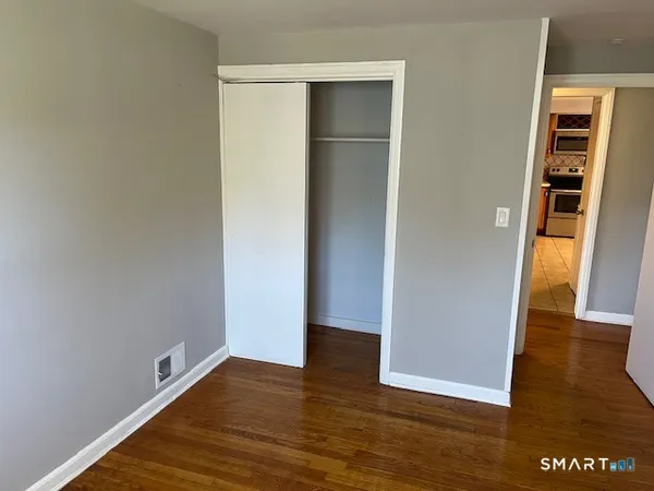$325,000 | 6 Cricket Drive, Meriden, CT 06450