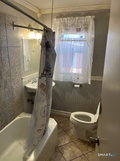 6 Cricket Drive Meriden, CT 06450 - Photo 17 of 33 a bathroom with a toilet and a shower