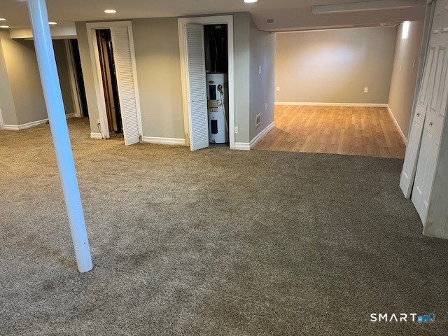 6 Cricket Drive Meriden, CT 06450 - Photo 32 of 33 a view of a big room with closet and front door