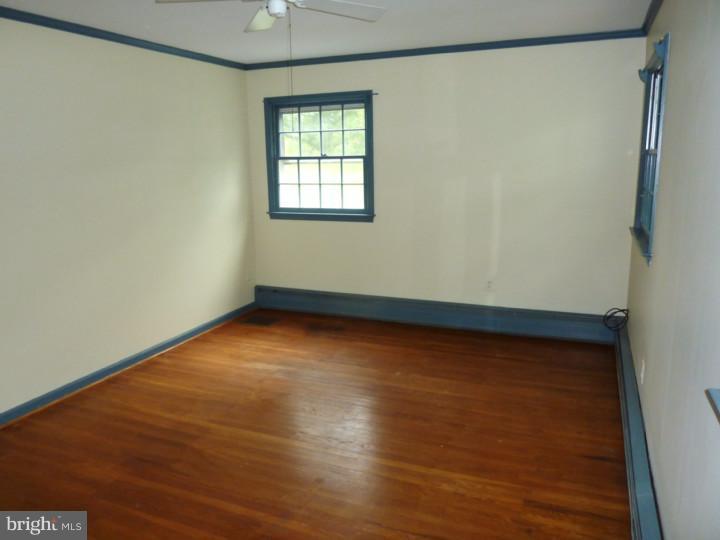 69 Hartford Road Medford, NJ 08055 - Photo 11 of 20 Bedroom - Main