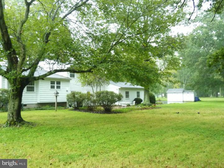 69 Hartford Road Medford, NJ 08055 - Photo 17 of 20 Exterior Back