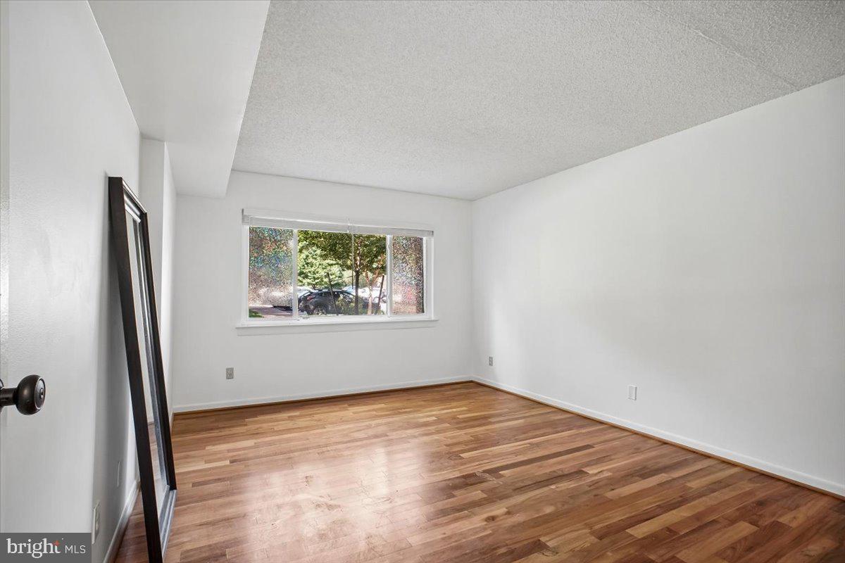11805 Breton Court, Unit 1A Reston, VA 20191 - Photo 16 of 22 Bedroom