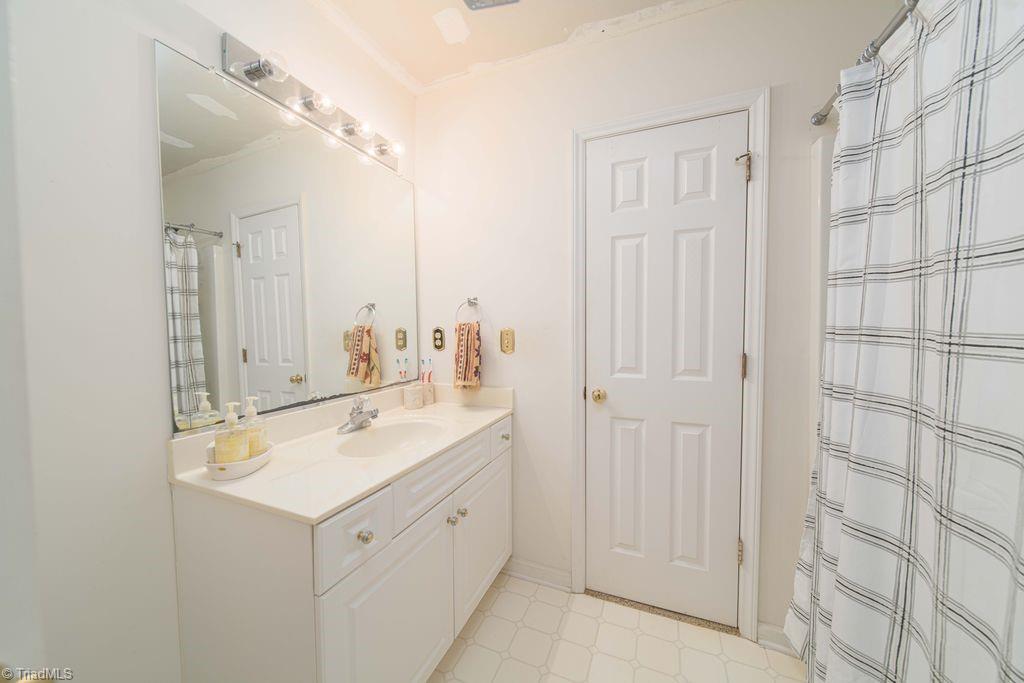 3616 Rising River Lane Greensboro, NC 27409 - Photo 17 of 22