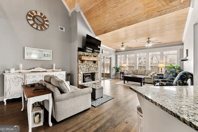 $699,500 | 150 Crestview Road, Jackson, GA 30233