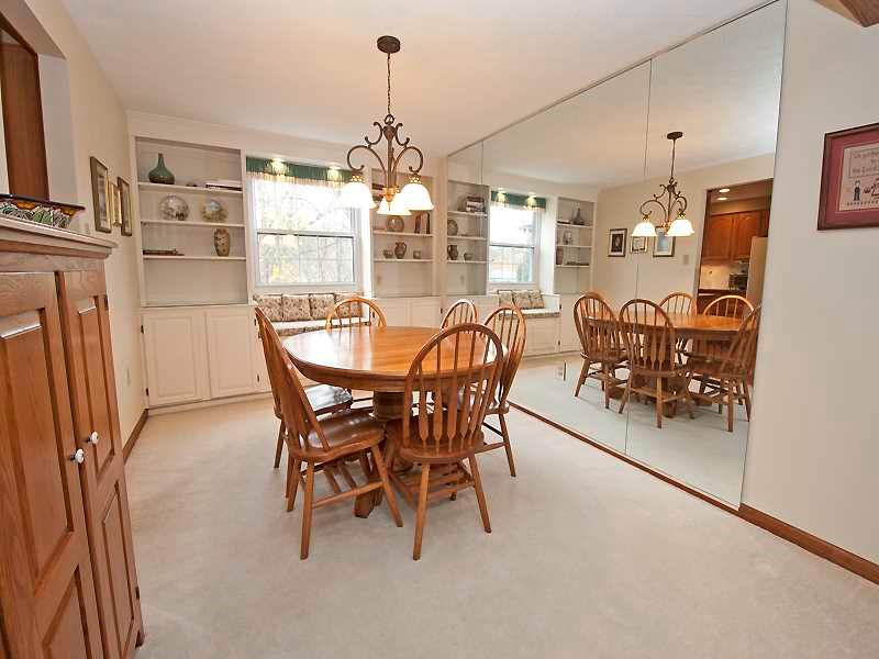 253 Ritter Road Sewickley, PA 15143 - Photo 10 of 21 Dining Room.
