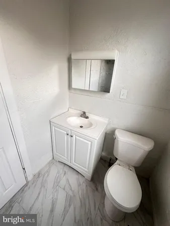 $1,300 | 4950 Walnut Street, Unit 2, Philadelphia, PA 19139