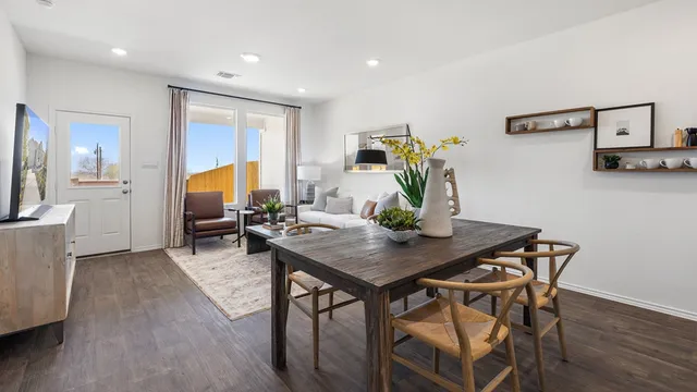 $189,990 | 130 A Harrison Crossing, Kyle, TX 78640