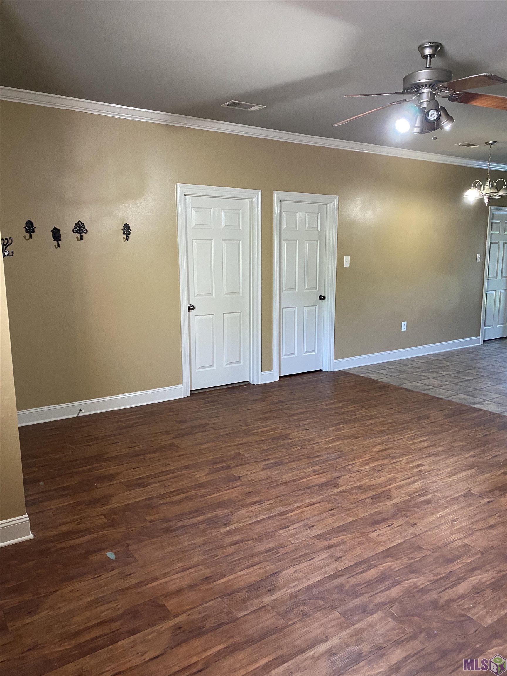 8922 Pecan Tree Drive Baton Rouge, LA 70810 - Photo 4 of 9 Gallery Image 4