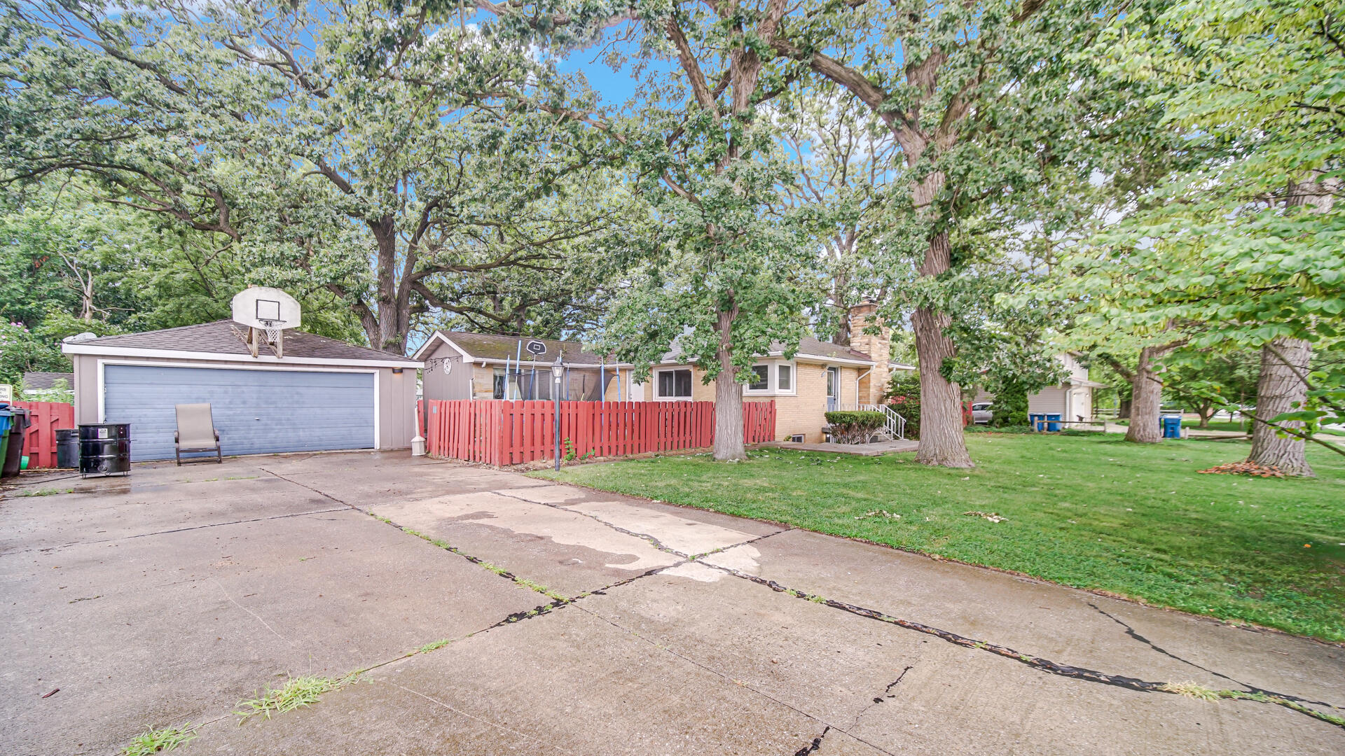 138 N Road Schererville, IN 46375 - Photo 16 of 19 1920x1080