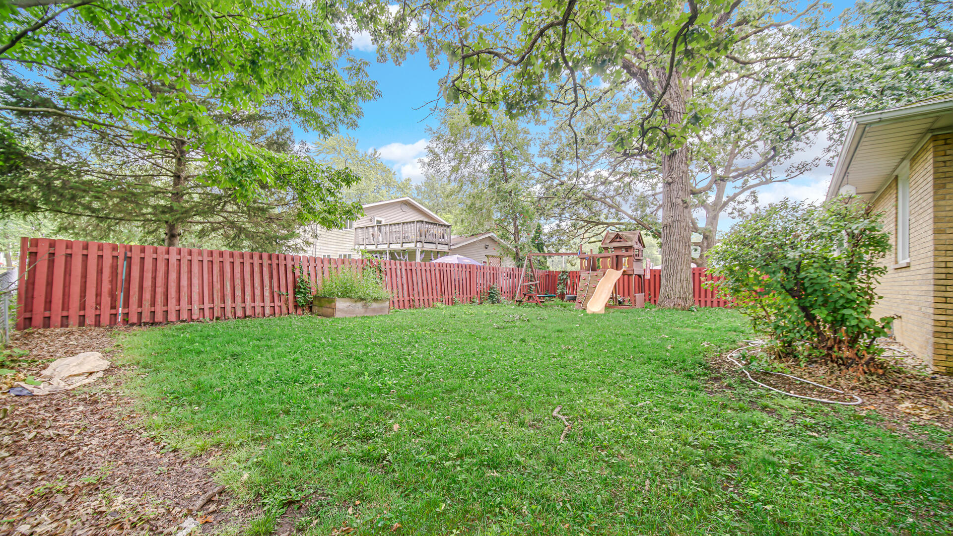 138 N Road Schererville, IN 46375 - Photo 17 of 19 1920x1080