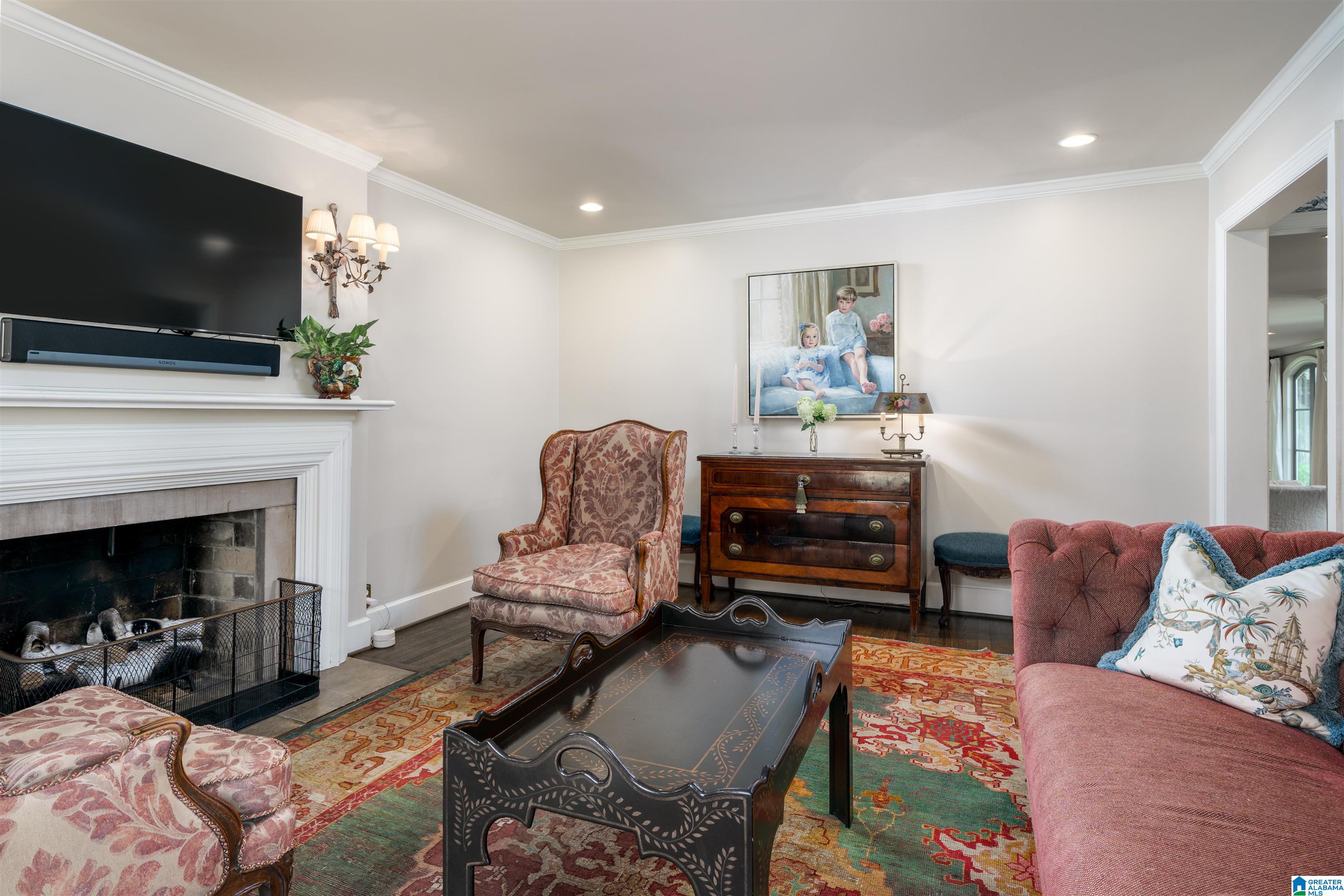 9 Clarendon Road Birmingham, AL 35213 - Photo 4 of 48