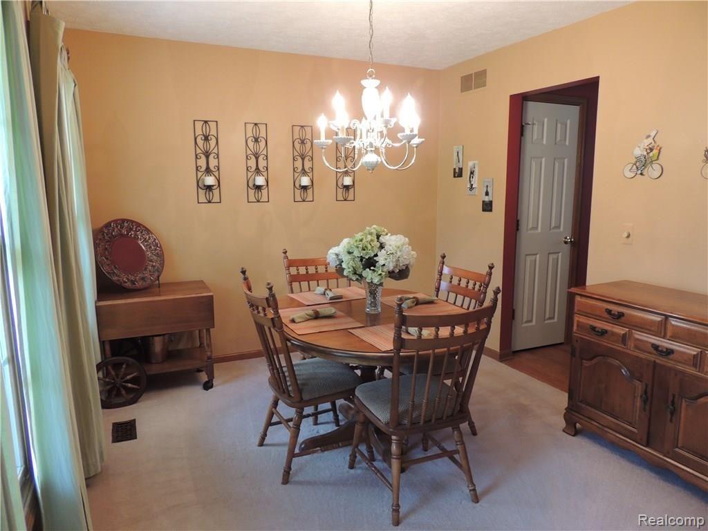 1780 Marjorie Drive Howell, MI 48843 - Photo 16 of 44 c4.JPG