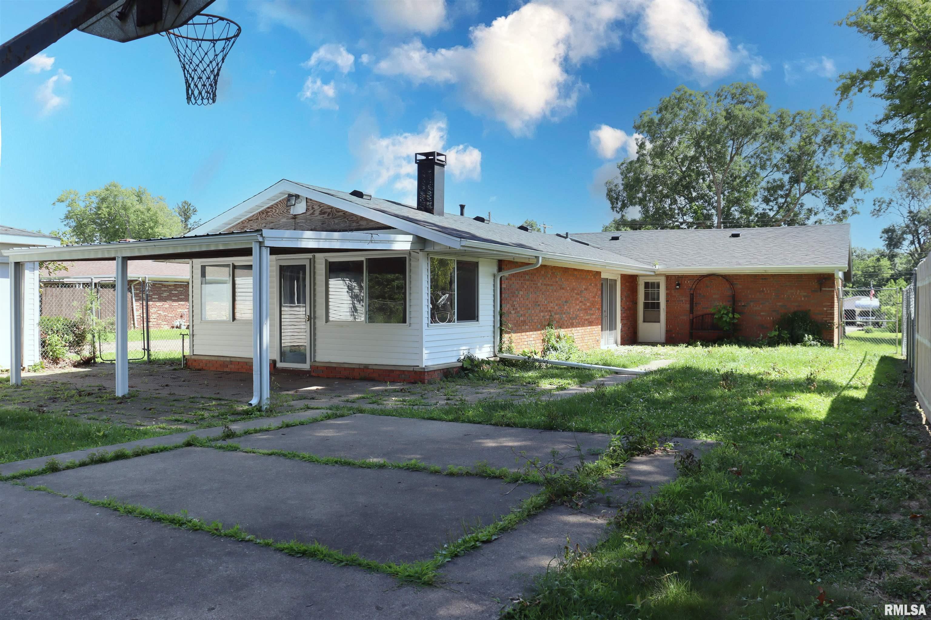 1508 Springfield Road East Peoria, IL 61611 - Photo 29 of 35 Gallery Image 29
