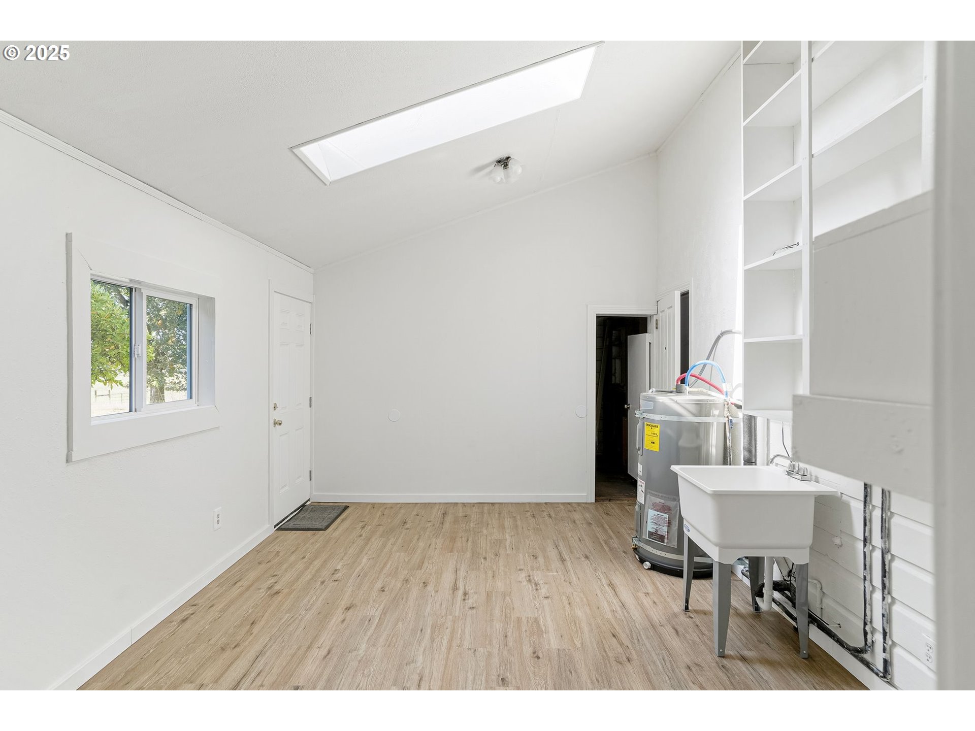 41036 Stayton Scio Road Southeast Stayton, OR 97383 - Photo 25 of 47 a bathroom with a sink and a mirror