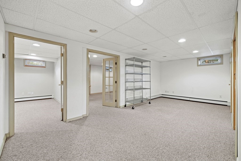 18 York Road Mansfield, MA 02048 - Photo 28 of 32