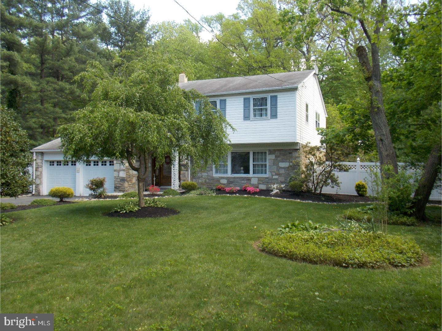 2115 Edge Hill Road Huntingdon Valley, PA 19006 - Photo 2 of 25 Gallery Image 2