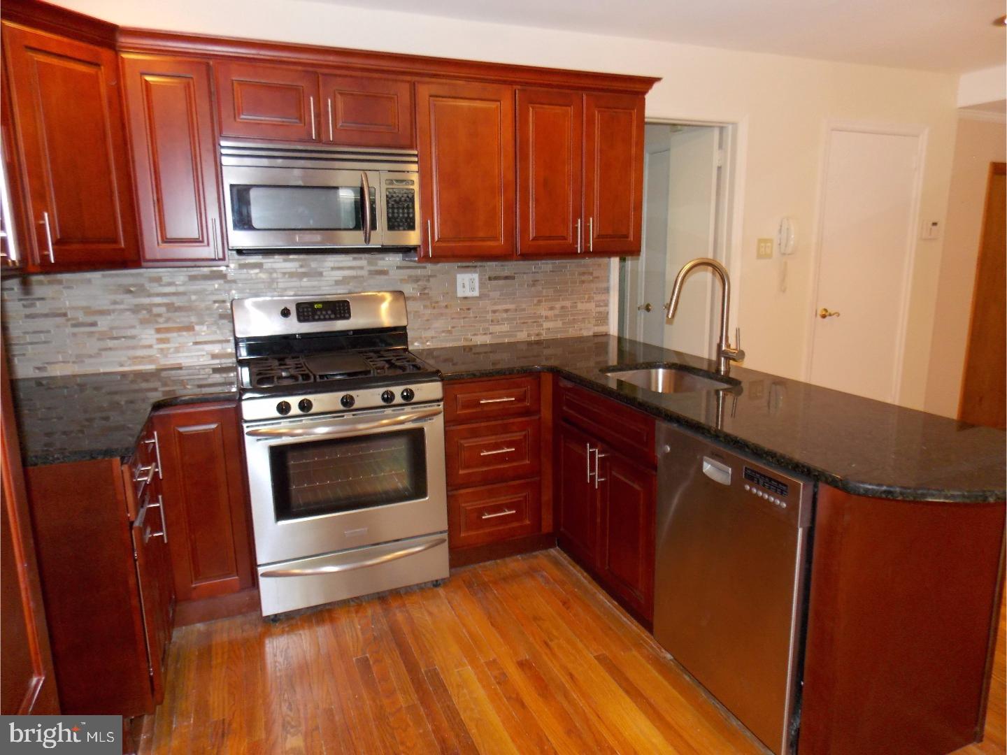 2115 Edge Hill Road Huntingdon Valley, PA 19006 - Photo 4 of 25 Kitchen