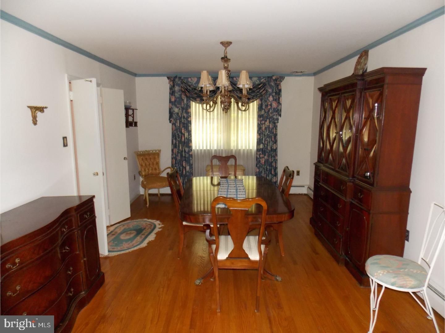 2115 Edge Hill Road Huntingdon Valley, PA 19006 - Photo 9 of 25 Dining Room