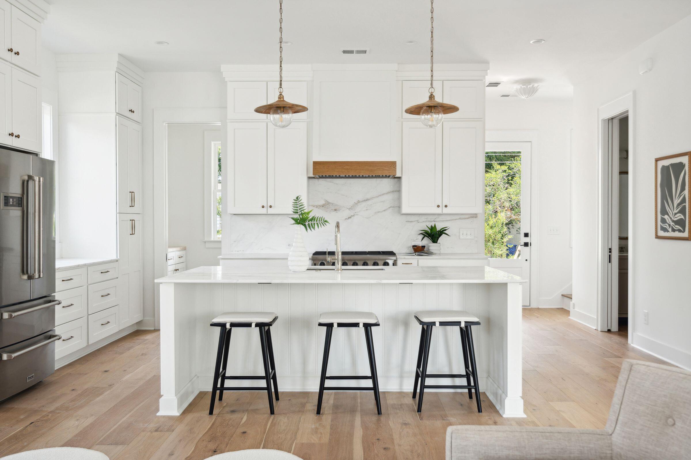 131 Hester Street Charleston, SC 29403 - Photo 11 of 58 131HesterSt-KeenEyeMarketing-009