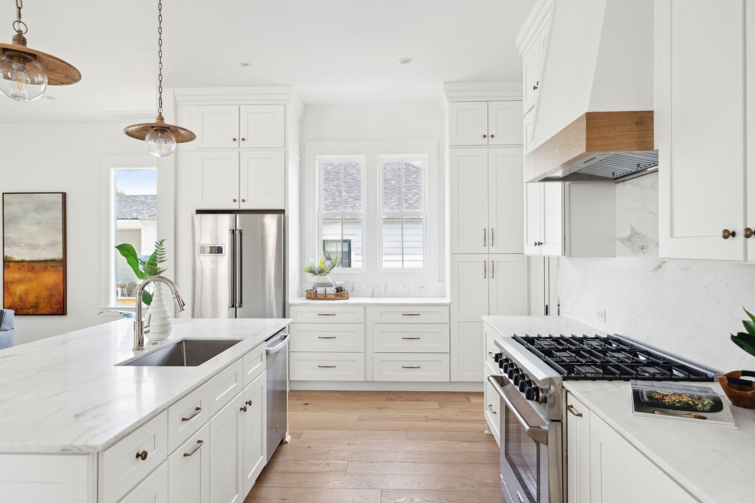 131 Hester Street Charleston, SC 29403 - Photo 8 of 58 131HesterSt-KeenEyeMarketing-012