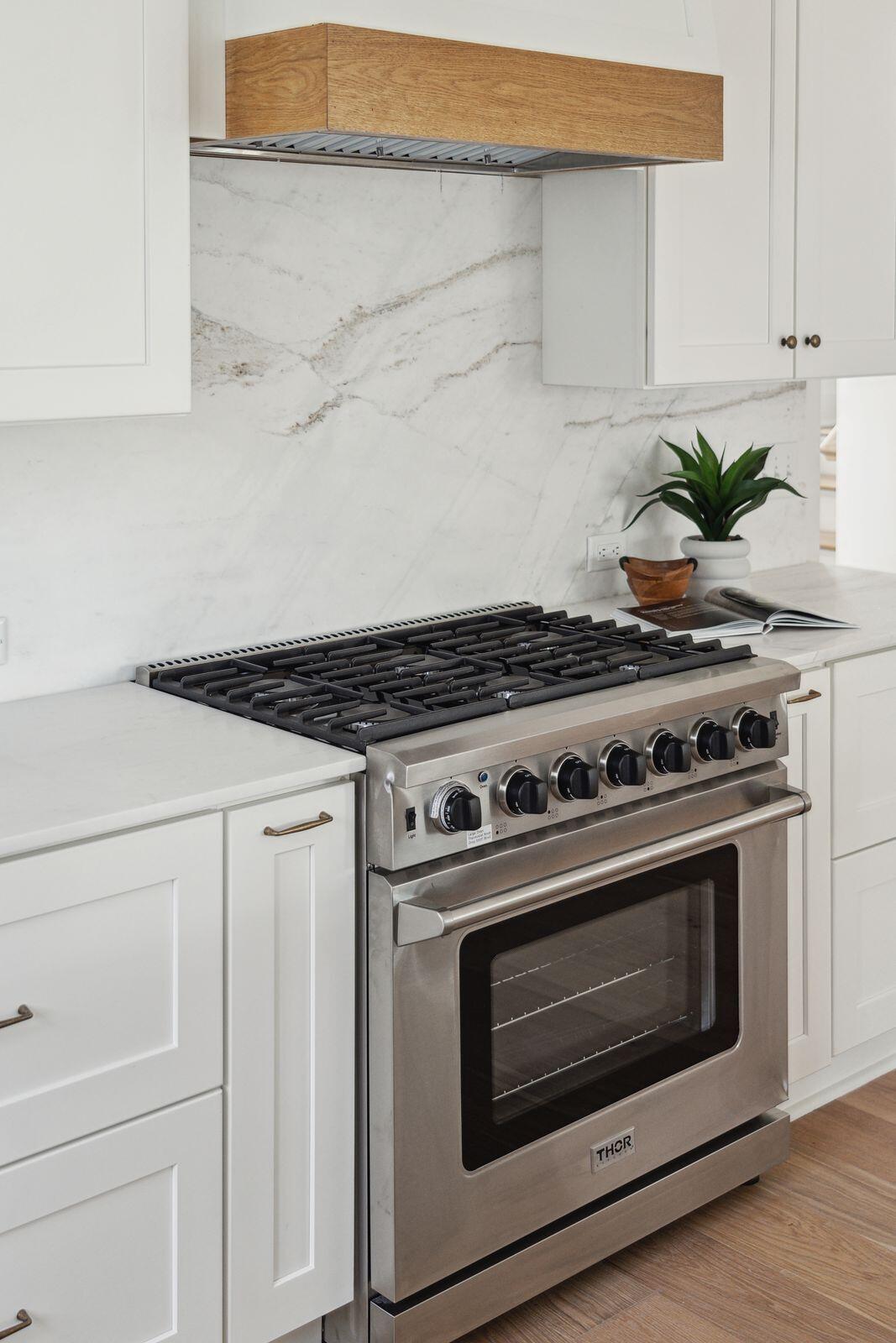 131 Hester Street Charleston, SC 29403 - Photo 9 of 58 131HesterSt-KeenEyeMarketing-011