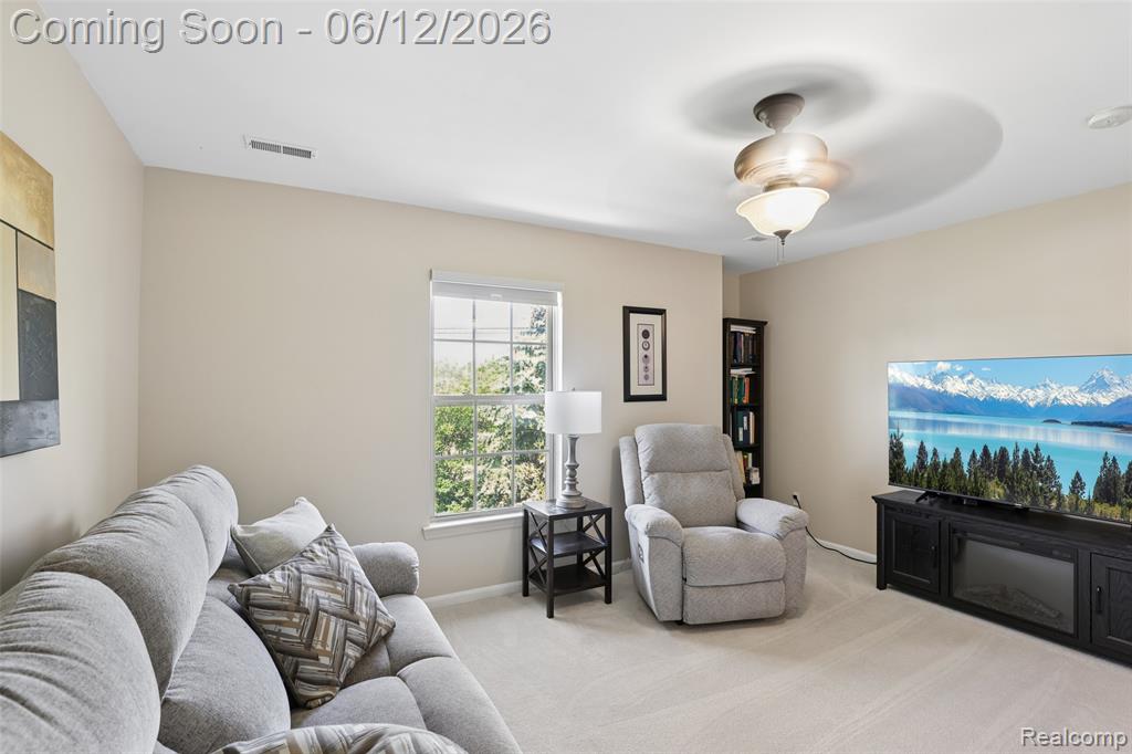 11862 Farmington Road Livonia, MI 48150 - Photo 5 of 29