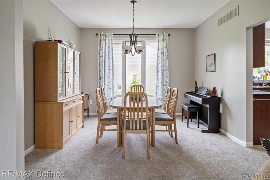 116 Scarborough Lane Rochester Hills, MI 48306 - Photo 12 of 53