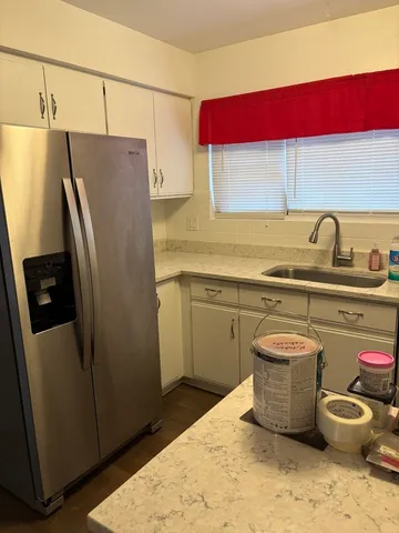 $2,200 | 109 Paramount Drive, Wood Dale, IL 60191