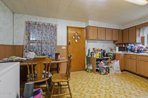 $399,900 | 178 A Delaware Avenue, Albany, NY 12209