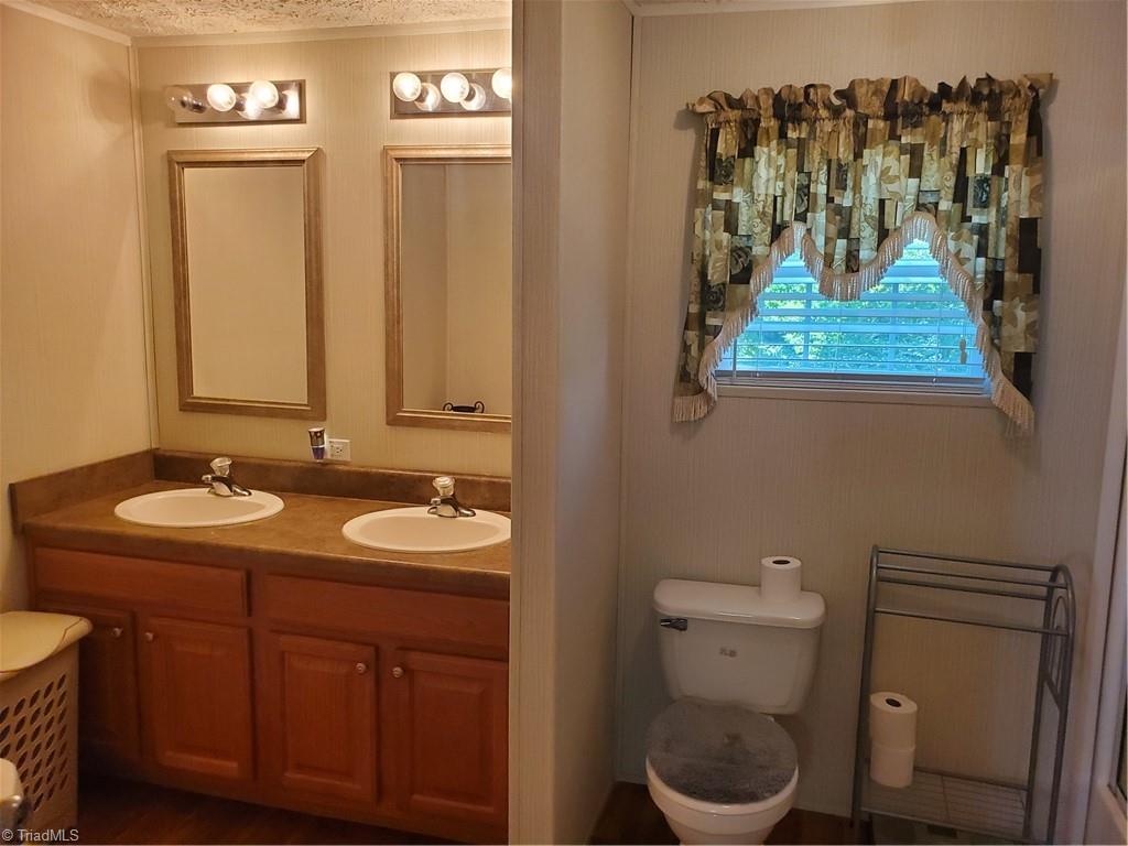 403-405 Double C Road Hays, NC 28635 - Photo 8 of 25 Master Bathroom