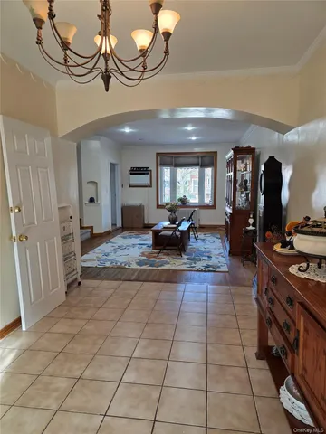 $3,750 | 142-26 61st Road | Queensboro Hill