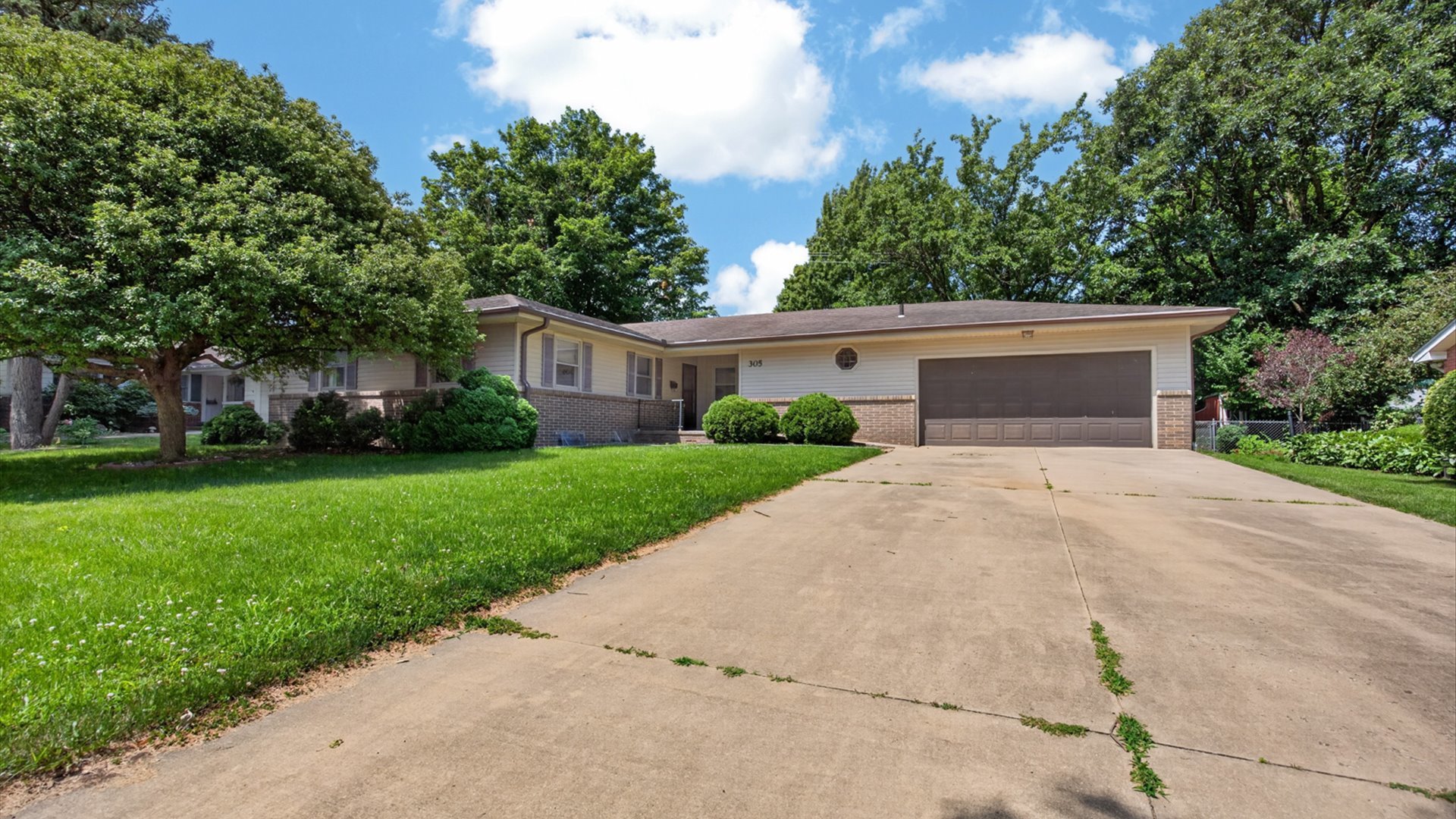 305 Centennial Avenue Normal, IL 61761 - Photo 48 of 49