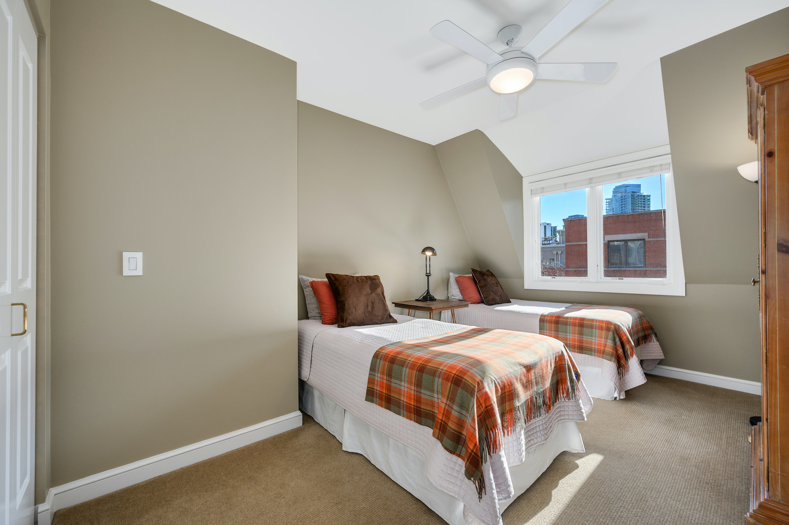 481 North Canal Street Chicago, IL 60654 - Photo 23 of 50 a bedroom with a bed and window