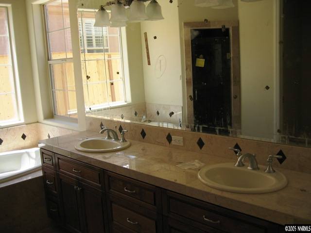 3457 Eagle Ridge Court Reno, NV 89509 - Photo 4 of 7 Photo 4