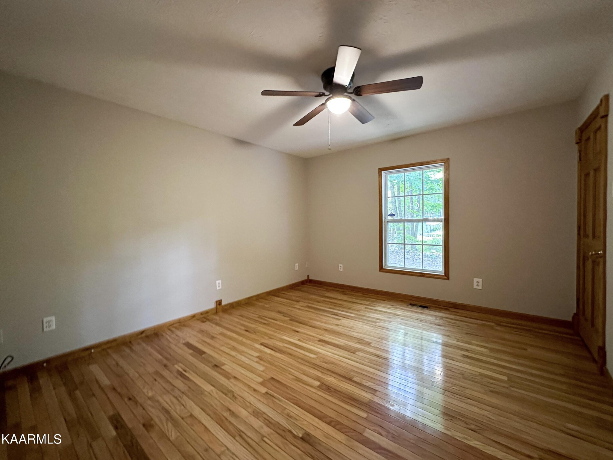 401 Den Lane Heiskell, TN 37754 - Photo 23 of 31
