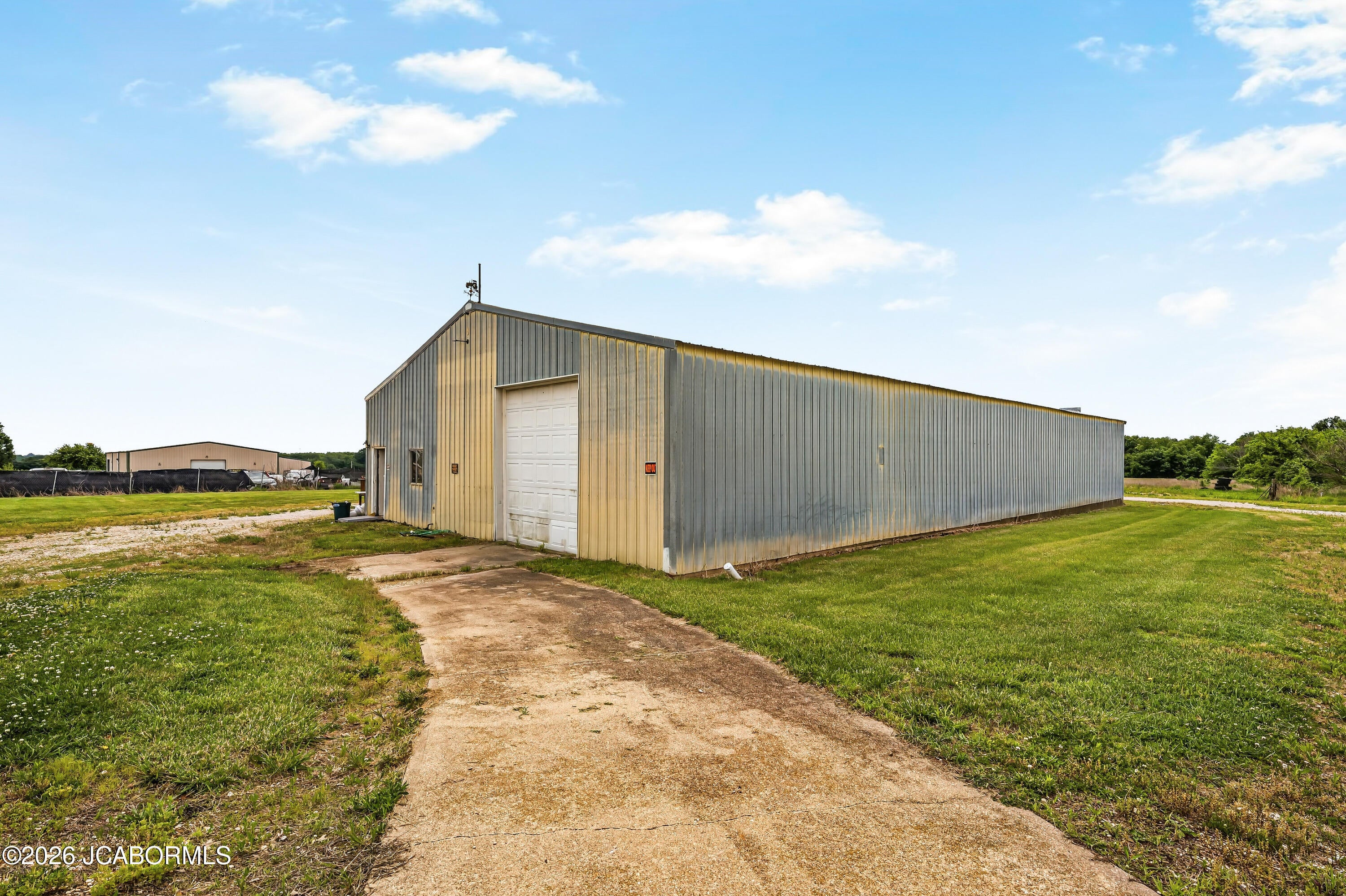 10206 State Rte 52 Versailles, MO 65084 - Photo 36 of 72 Gallery Image 36