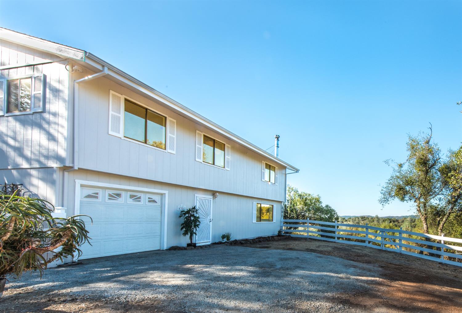 4351 Rossler Road Placerville, CA 95667 - Photo 1 of 22